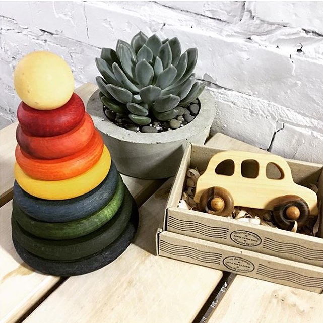 Wooden Car - English Taxi
