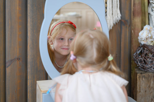 Princess Beauty Table with Mirror - Crown