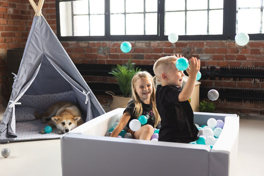 Square eco-leather ball pit with 200 balls, 5 elements