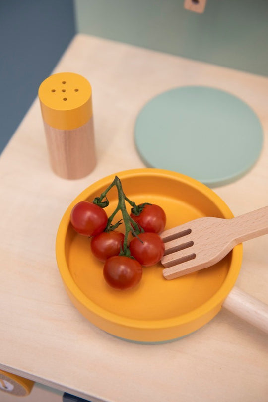 Wooden Kitchen Set - Mr. Lion